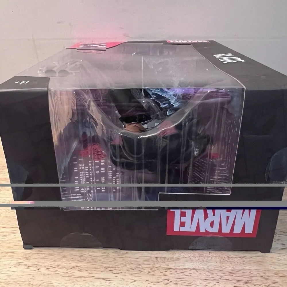 McFarlane Marvel Blade Red Platinum 1:6 Statue w Comic NEW